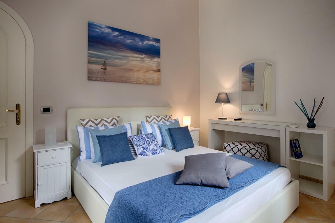 Villa Spartano Sant'Agata Sui Due Golfi Massalubrense 马萨鲁布朗斯 外观 照片